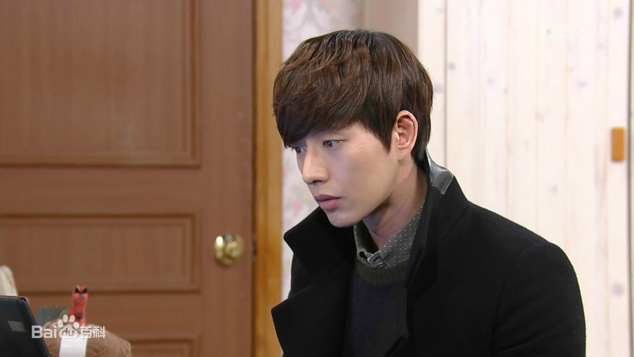 http://www.newswatch247.com/pics/star/pic/6d3cfa3964246c1182dc27160cb7a390.jpg