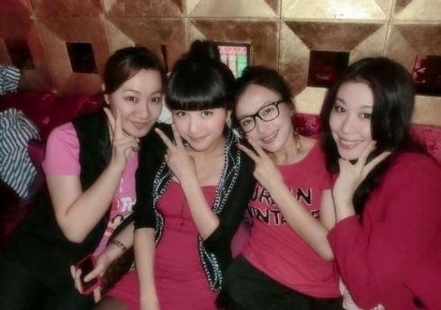 http://www.newswatch247.com/pics/star/pic/6d96c980958681830faca6a42fd942ec.jpg