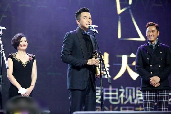 http://www.newswatch247.com/pics/star/pic/6e3709ecb95df47c85364e0a1d944bce.jpg