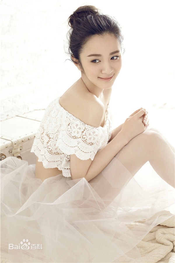 http://www.newswatch247.com/pics/star/pic/6e39d4fbabb2f5e4825fa40c5fdfb251.jpg