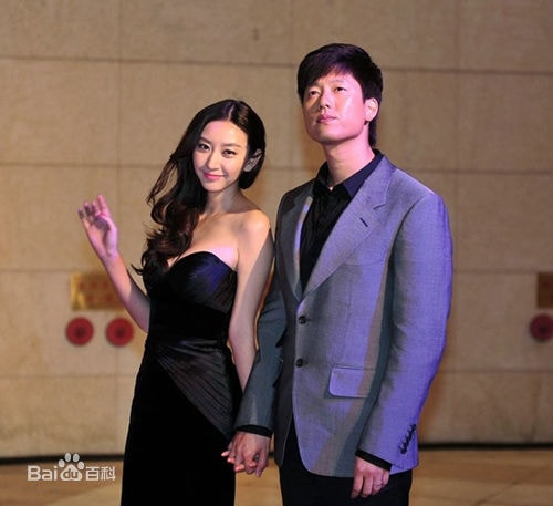 http://www.newswatch247.com/pics/star/pic/6e3f8478dc919688c9395a7153c4226c.jpg
