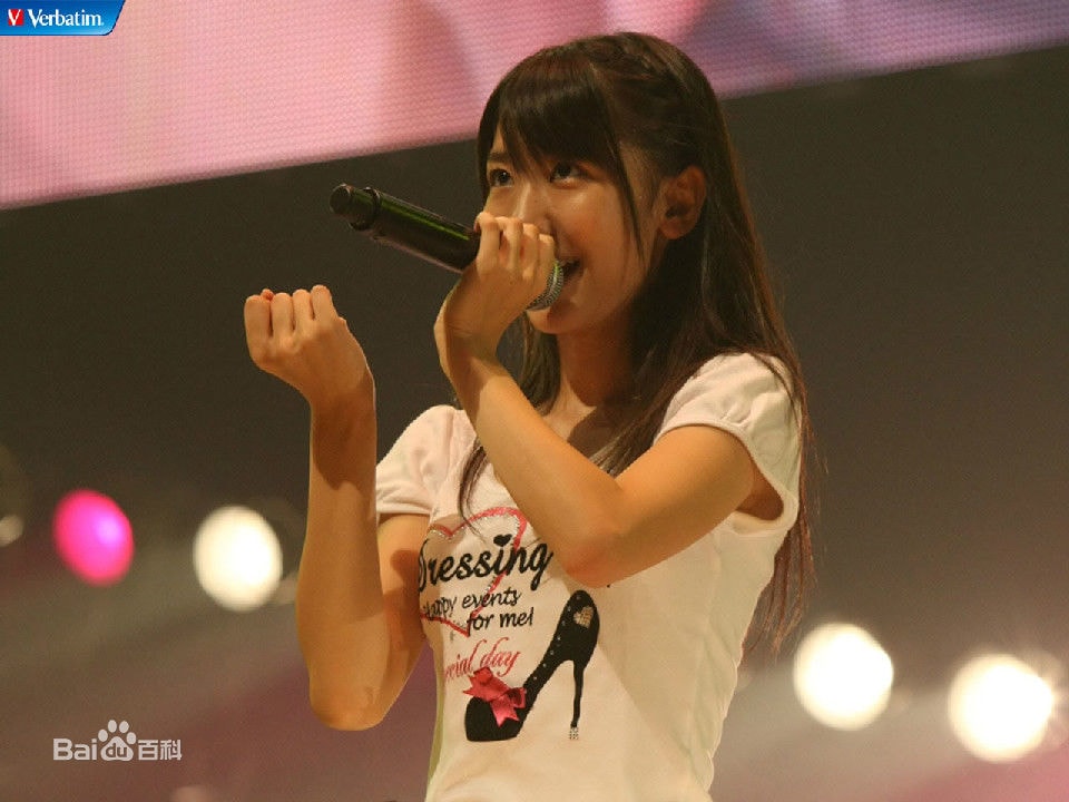 http://www.newswatch247.com/pics/star/pic/6e7268ae64424275561a817194015ae2.jpg