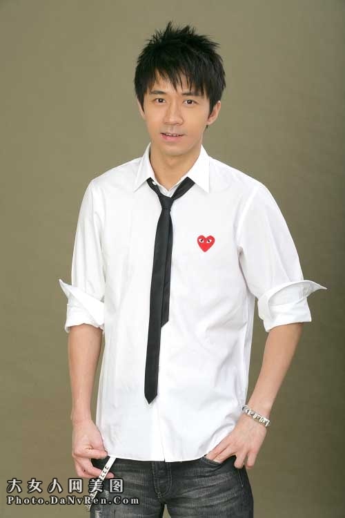 http://www.newswatch247.com/pics/star/pic/6ebbb7663faf9235add979800c803888.jpg
