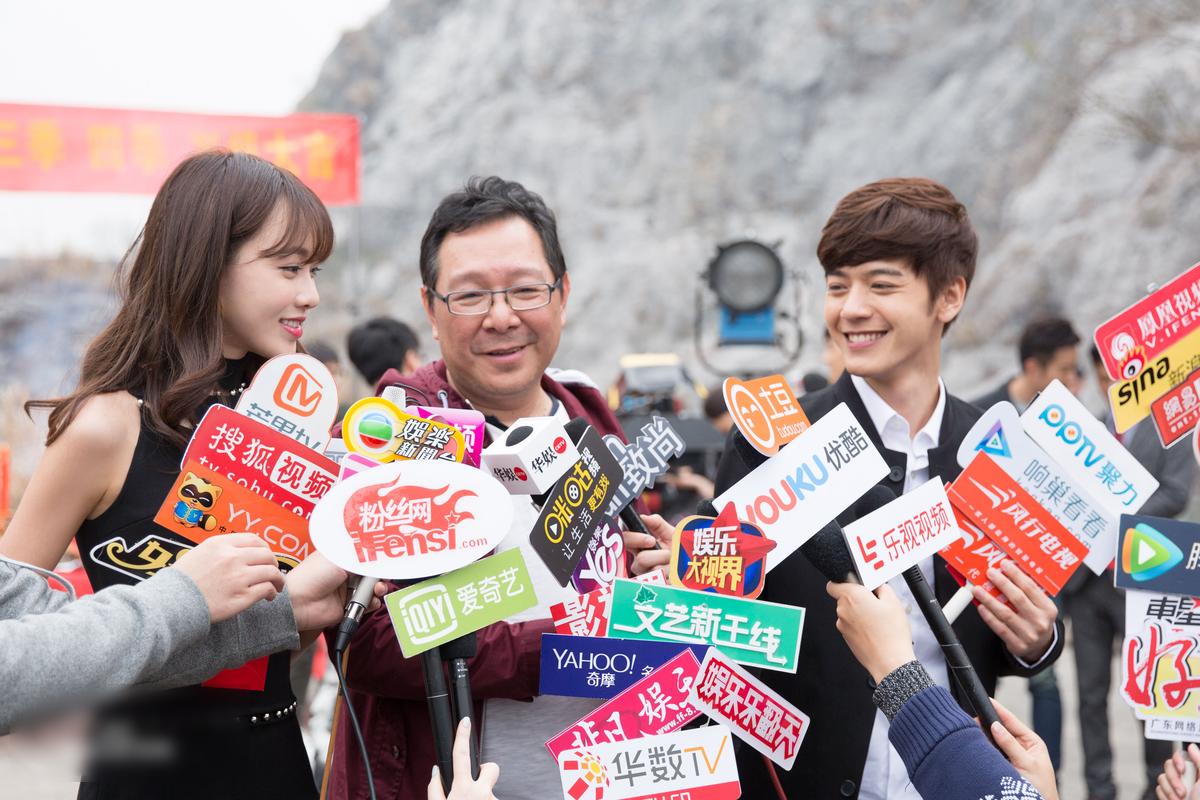 http://www.newswatch247.com/pics/star/pic/6f501ce5eb08856f254d43c5c28b32ca.jpg