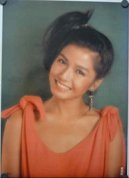 http://www.newswatch247.com/pics/star/pic/7004/4772f44e8ff7368a546a8e1aa04f.jpg