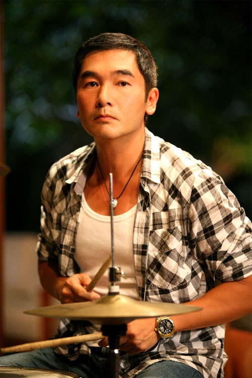 http://www.newswatch247.com/pics/star/pic/723db93d6b65001003596d7bbb21561b.jpg