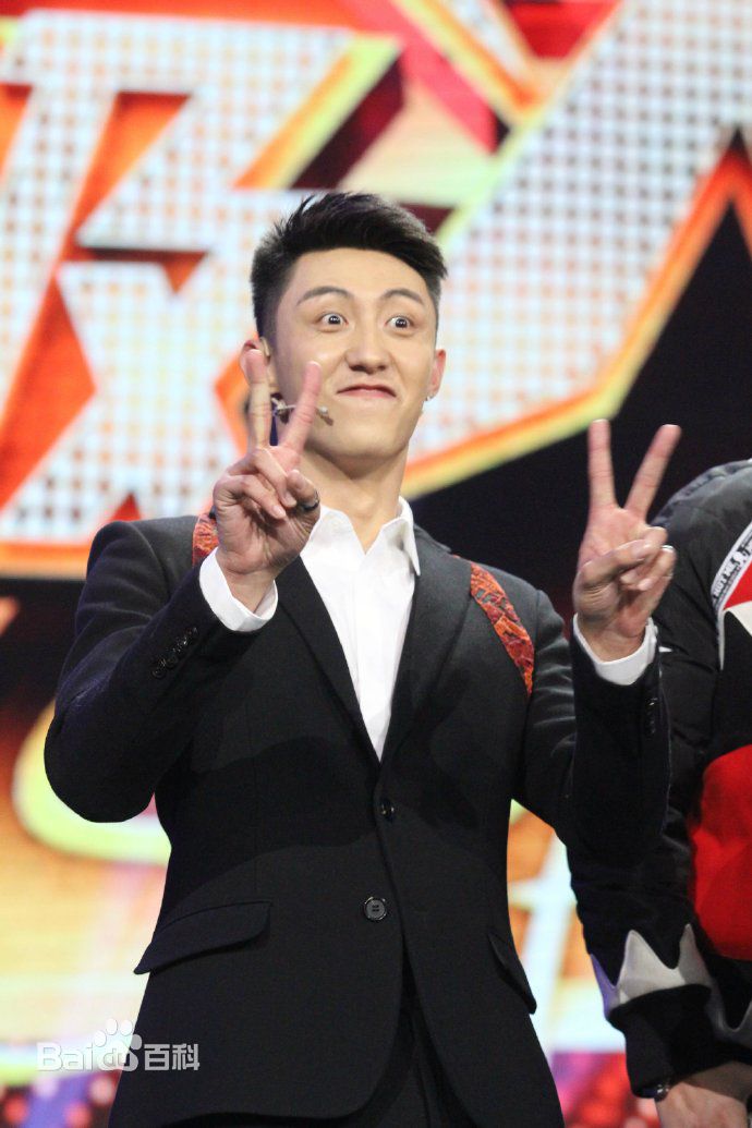 http://www.newswatch247.com/pics/star/pic/72ec9815f2be780903756af749e5cf6b.jpg