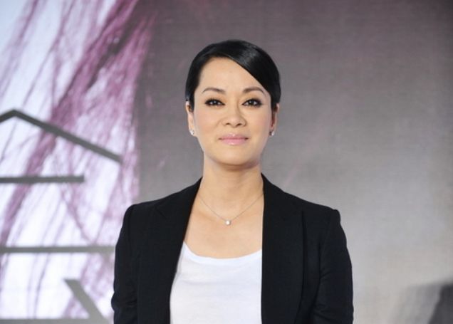 http://www.newswatch247.com/pics/star/pic/730a5e71e408369810f42084e3f81f74.jpg
