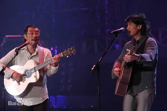 http://www.newswatch247.com/pics/star/pic/7340290fc3becea5d7cc8f769fa09842.jpg