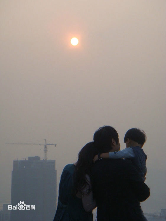 http://www.newswatch247.com/pics/star/pic/736c1e54232498d6b71e21d3c4e11c26.jpg