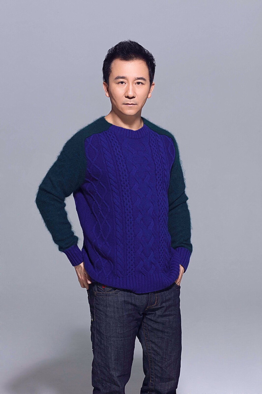 http://www.newswatch247.com/pics/star/pic/739363bbc1dcc61efc1de0ae26d321c3.jpg