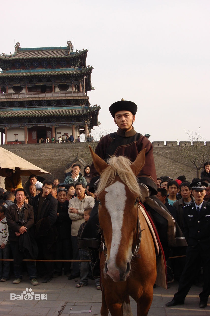http://www.newswatch247.com/pics/star/pic/73f9300bb106fb29e03651ae32ab4162.jpg