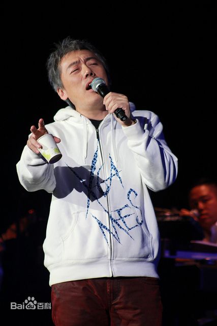 http://www.newswatch247.com/pics/star/pic/7401db7a75b72c2230583746d1bafac3.jpg