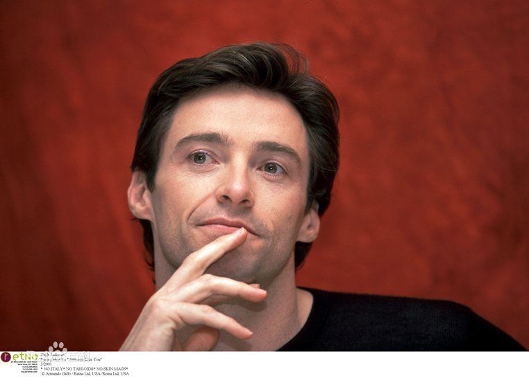 http://www.newswatch247.com/pics/star/pic/74d30daf9e1c415eef097415c960850a.jpg