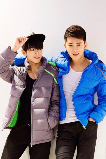 http://www.newswatch247.com/pics/star/pic/7595cdaf86450a49fabe96f8eb8609cb.jpg