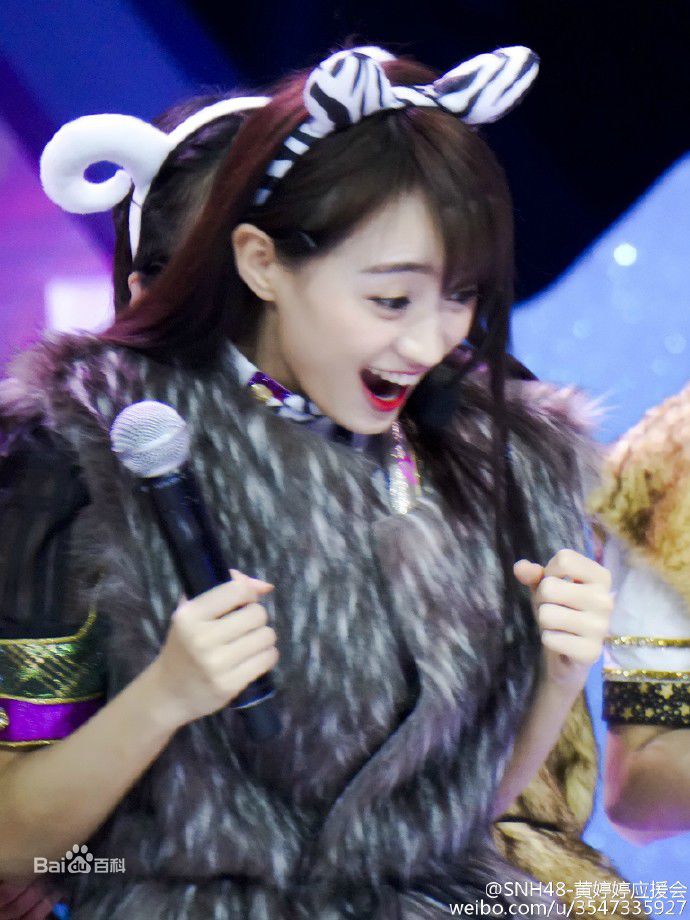 http://www.newswatch247.com/pics/star/pic/75c11195da11abd252e2a9d4093e7b23.jpg