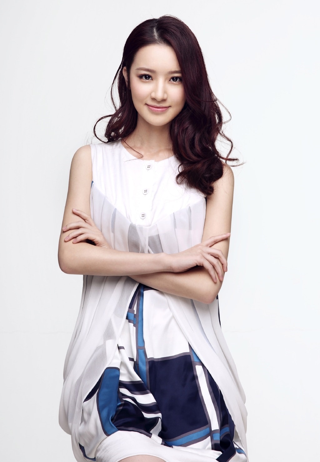 http://www.newswatch247.com/pics/star/pic/75db141097cc10e2a3268f2ebda4d3a4.jpg