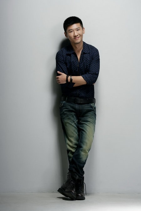 http://www.newswatch247.com/pics/star/pic/76d4/57c7cce2068a81fab16419c46b14.jpg