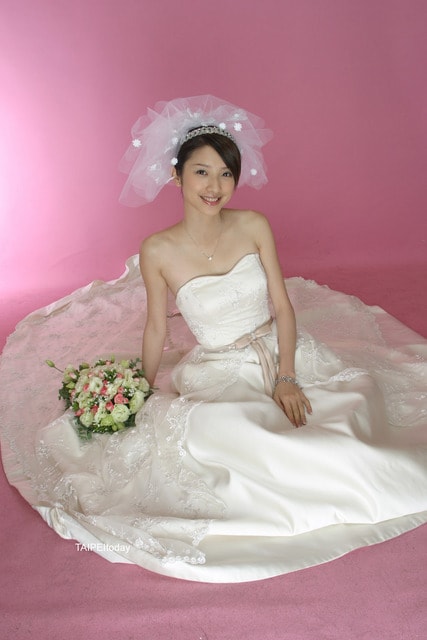http://www.newswatch247.com/pics/star/pic/774455283637c70863d898c370f6ace6.jpg