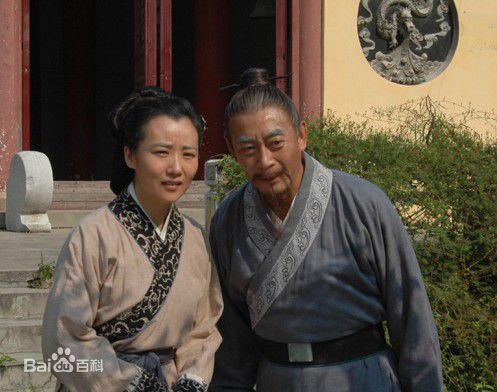 http://www.newswatch247.com/pics/star/pic/7797aa036fcd304379e5c366aa837f83.jpg