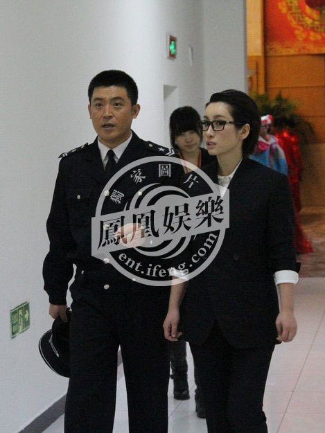http://www.newswatch247.com/pics/star/pic/77aa47e932c745fcbee9b04d471a73f7.jpg