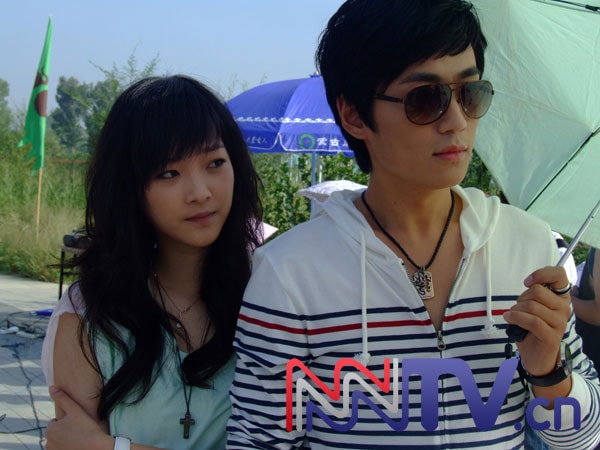 http://www.newswatch247.com/pics/star/pic/78f4db7534d0dcc274bc3aec4024bc8e.jpg