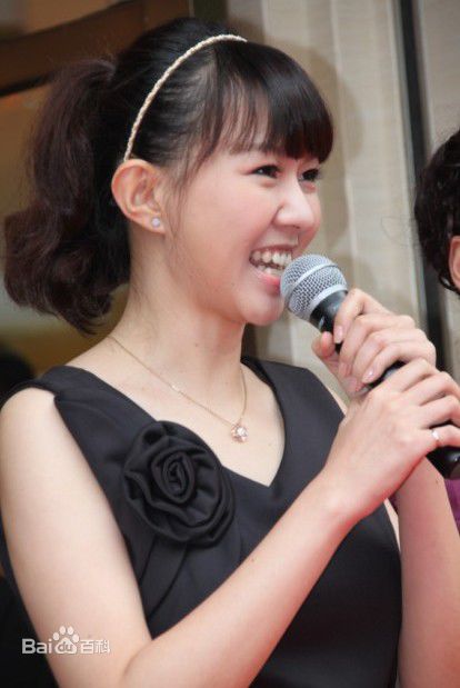 http://www.newswatch247.com/pics/star/pic/78fde181c8722839d7c5687352f9dd12.jpg
