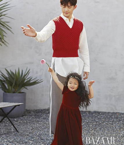 http://www.newswatch247.com/pics/star/pic/7a6c796aaa09d9bb22cdec4eea4c1496.jpg