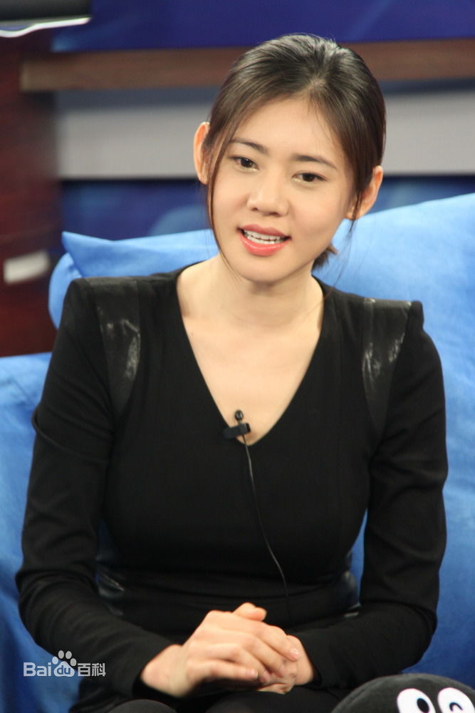 http://www.newswatch247.com/pics/star/pic/7a861cf54317ff2f2bb77b000eaada6f.jpg