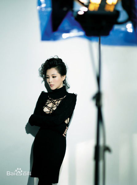 http://www.newswatch247.com/pics/star/pic/7b4732ad93dc5c8f71b2a10a655d9284.jpg