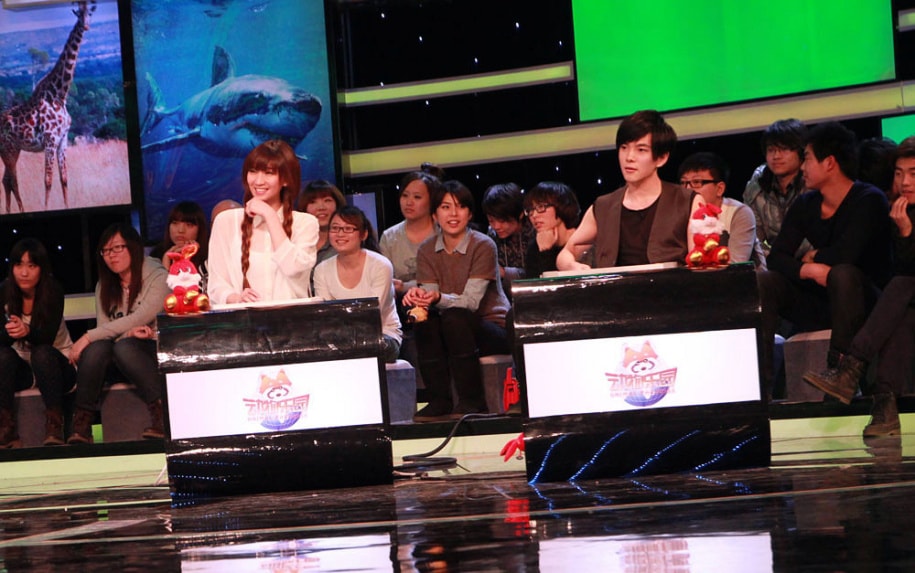 http://www.newswatch247.com/pics/star/pic/7b4dc9265e56b465e0d30ace68f6ad3d.jpg