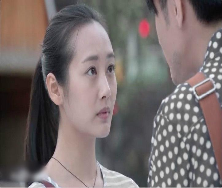 http://www.newswatch247.com/pics/star/pic/7c4d1e2bf3642bc6a471d82db34e6a2a.jpg