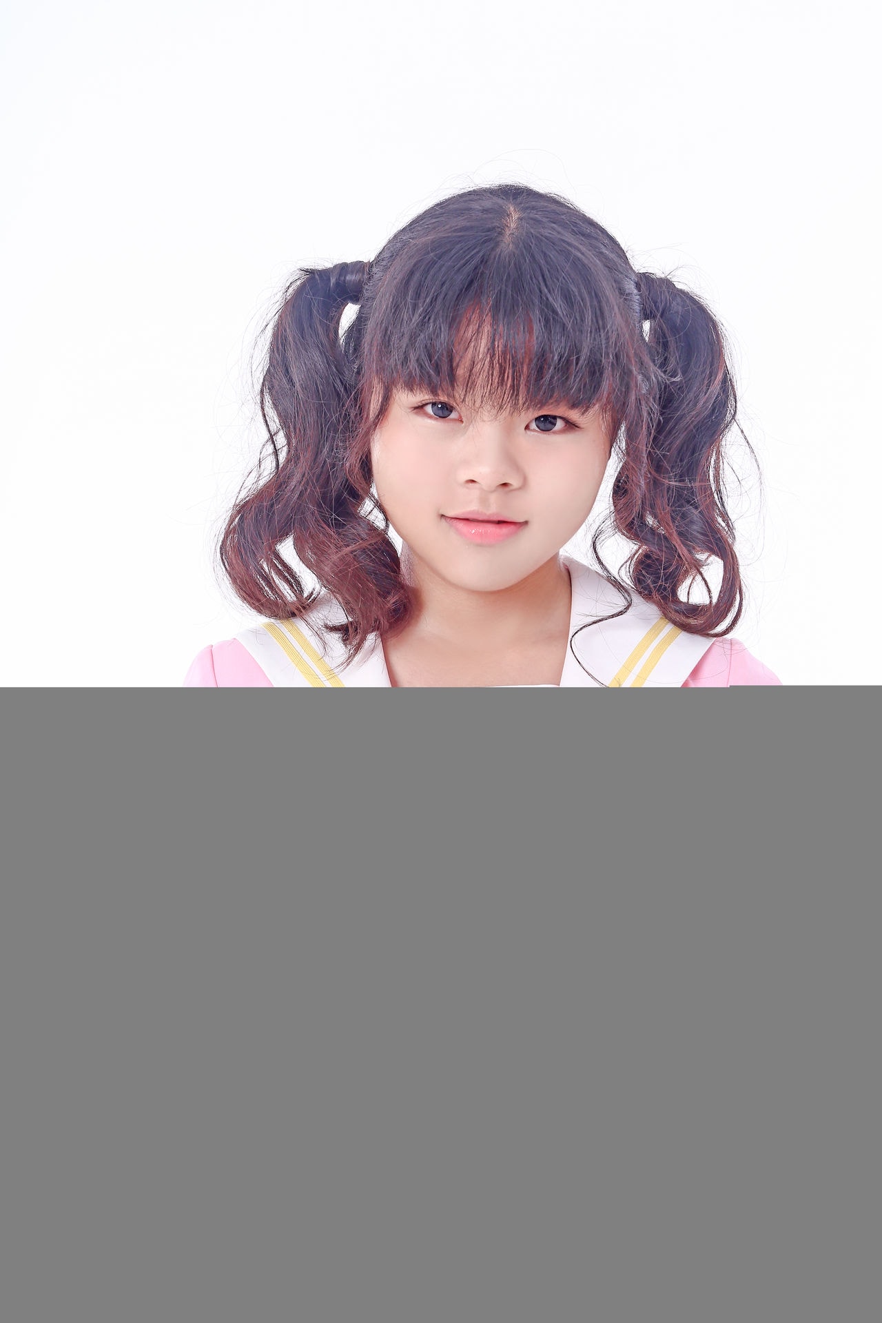 http://www.newswatch247.com/pics/star/pic/7ccaf81659fb4f18f41fc268f6188c4f.jpg