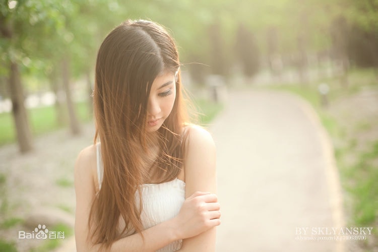 http://www.newswatch247.com/pics/star/pic/7d5d18cee6200b2d84e8d31091fb35ff.jpg
