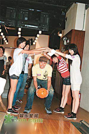 http://www.newswatch247.com/pics/star/pic/7e54f091d7d267a06c2e2cc2002fb9f3.jpg