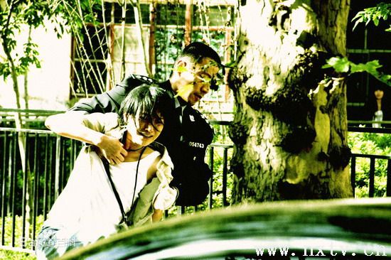 http://www.newswatch247.com/pics/star/pic/7e8e8ed29befa9f831b97526cea5f5de.jpg