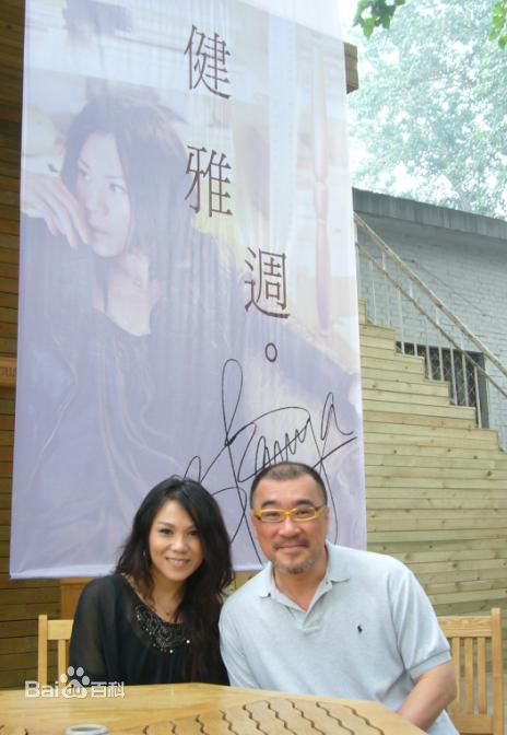 http://www.newswatch247.com/pics/star/pic/7e951bd44f3a4fb556e3f83f7f1444e0.jpg