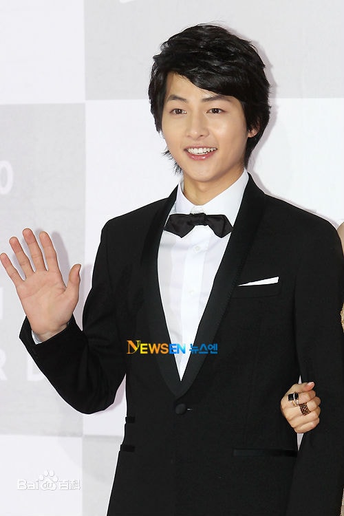 http://www.newswatch247.com/pics/star/pic/7eecef9bb5370c9e50268ffa1e8479f6.jpg