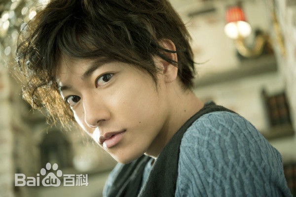 http://www.newswatch247.com/pics/star/pic/7f210b257eb54db64cf1a0f4b16e01e0.jpg