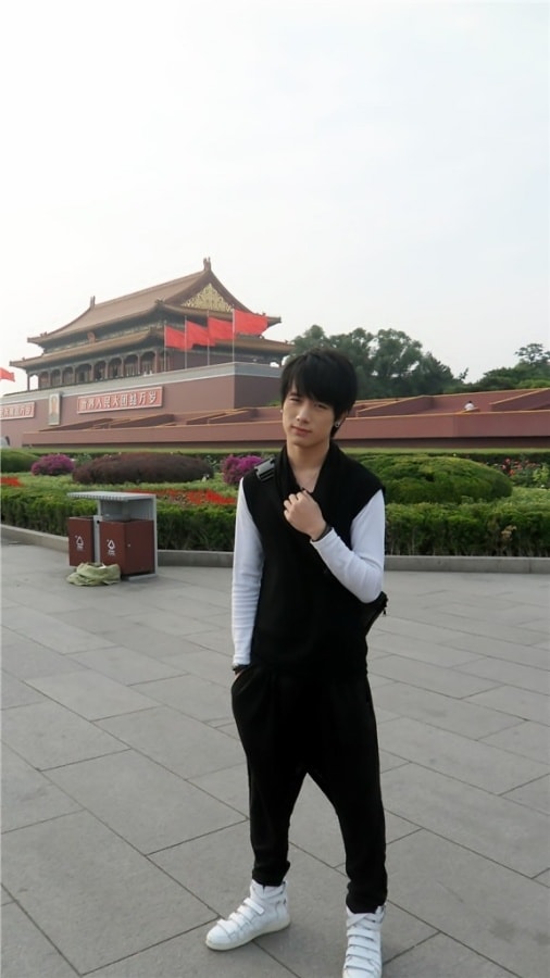 http://www.newswatch247.com/pics/star/pic/7f6385956cae3a6ffd060de38ffe6062.jpg