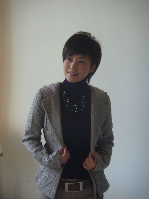 http://www.newswatch247.com/pics/star/pic/7f7c9991deaf6b1cb5914bf9c92a647c.jpg
