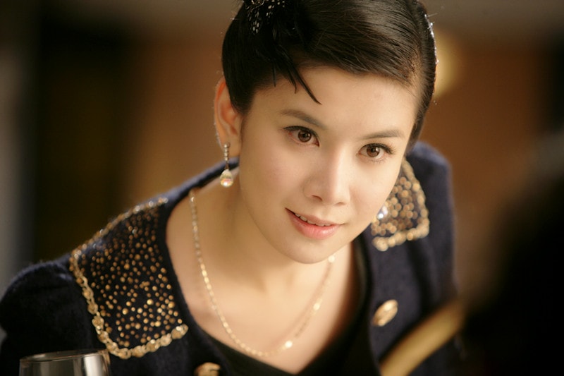 http://www.newswatch247.com/pics/star/pic/7fcd/2a89e5434ed351f05a3f42955b12.jpg