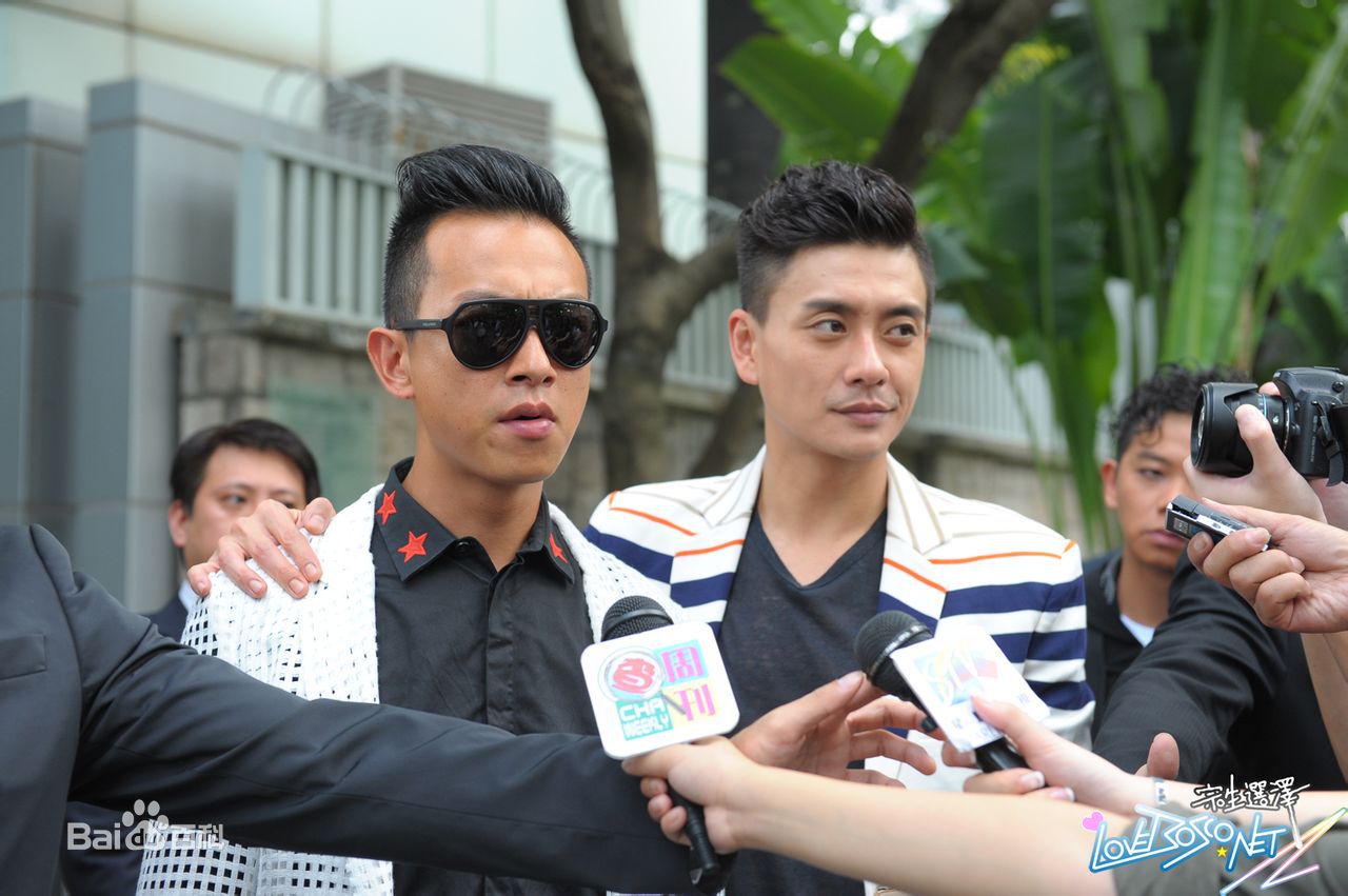 http://www.newswatch247.com/pics/star/pic/822352c6664db023cf5ba46e694a3e0f.jpg