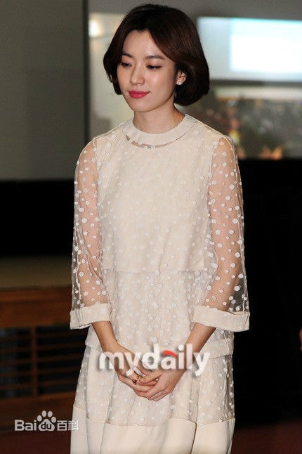 http://www.newswatch247.com/pics/star/pic/8230ec52e0ad9320614c33712d6b24d7.jpg