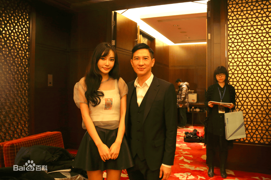 http://www.newswatch247.com/pics/star/pic/838ec7fe192c6dcd3a5df66195c84227.jpg