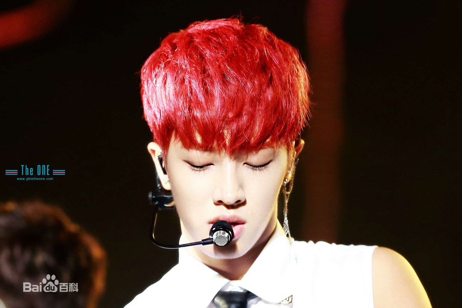 http://www.newswatch247.com/pics/star/pic/8469ab9310c5eae7d217179bda18ebab.jpg