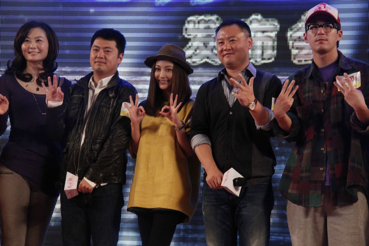 http://www.newswatch247.com/pics/star/pic/8690371dc071be89909e0a22a96e43ad.jpg