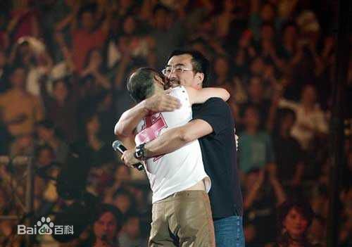 http://www.newswatch247.com/pics/star/pic/86b02287d19e9072d542ef166c3a11f3.jpg
