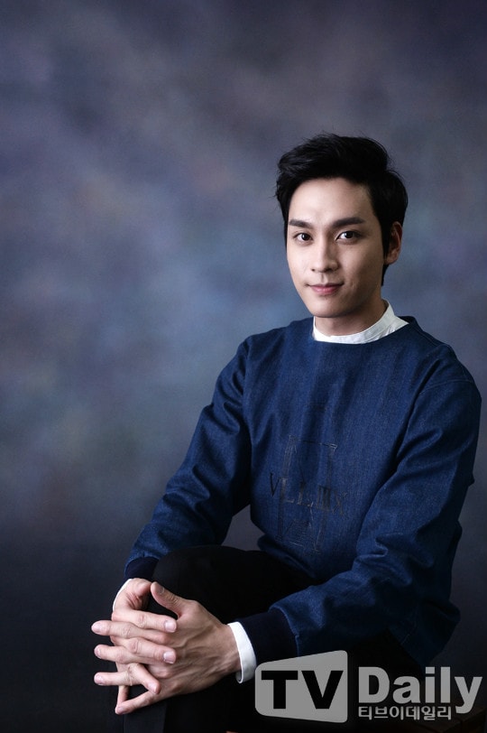 http://www.newswatch247.com/pics/star/pic/87eb92129c434578e209d430672b7bb2.jpg
