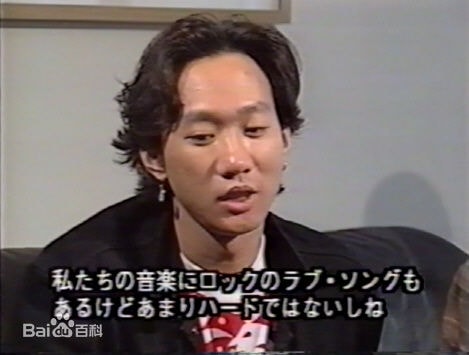 http://www.newswatch247.com/pics/star/pic/882ab9d6a336e8b4b9e4edf65956d3df.jpg